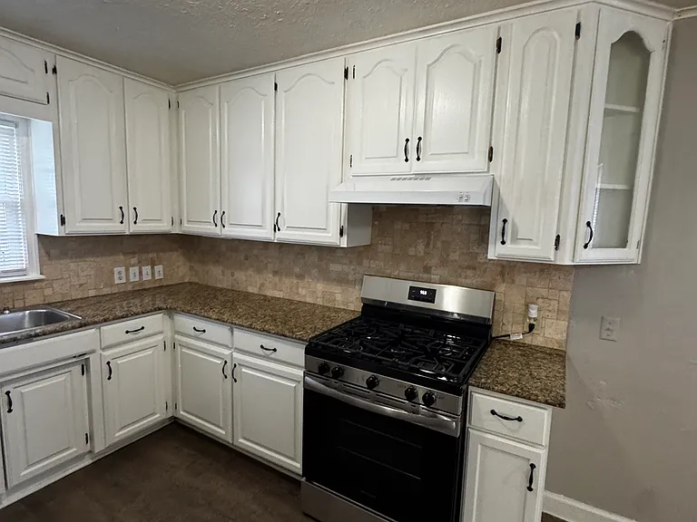 319 S 80th East Ave — Photo 12