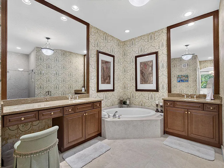 11558 Villa Vasari Dr — Photo 33