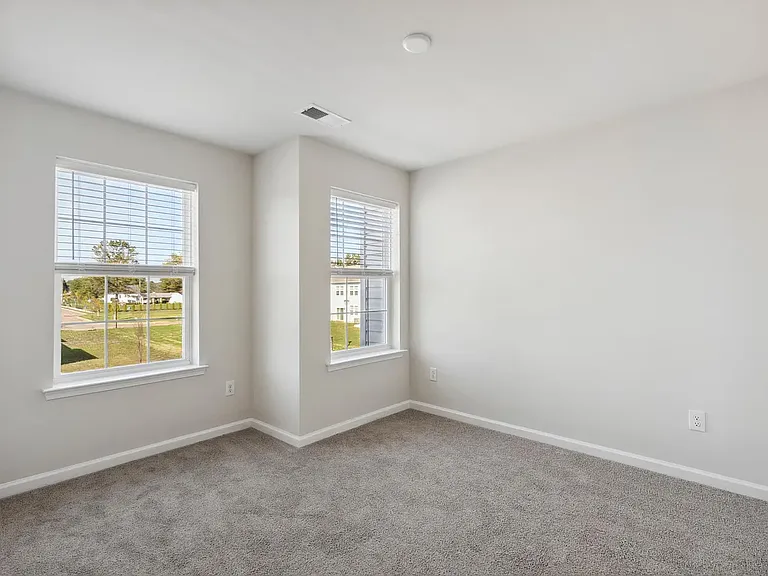 76 Fonthill Ct #38 — Photo 22