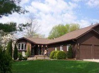 40 Fairway Pl, Owatonna, MN 55060