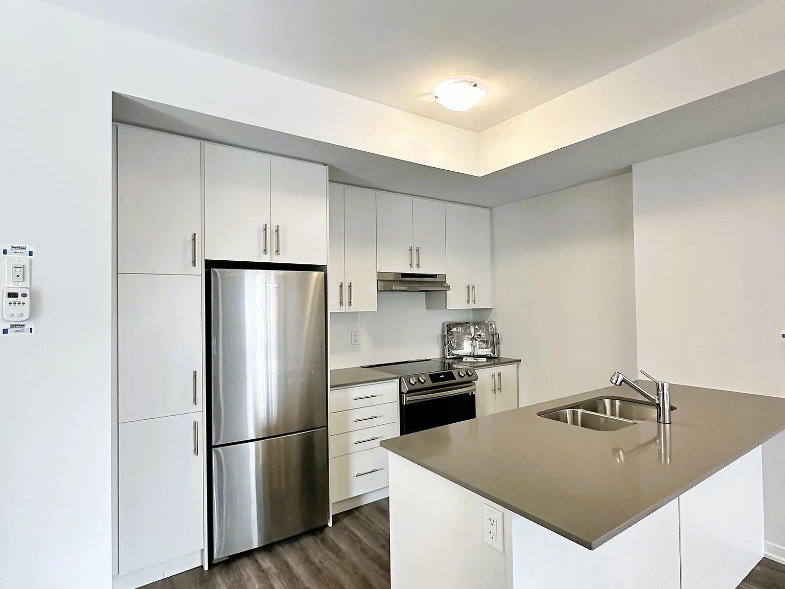 3 bed, $3,500 — Photo 3