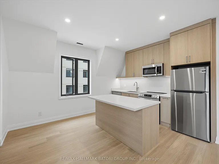 56 Camberwell Rd #3 — Photo 3