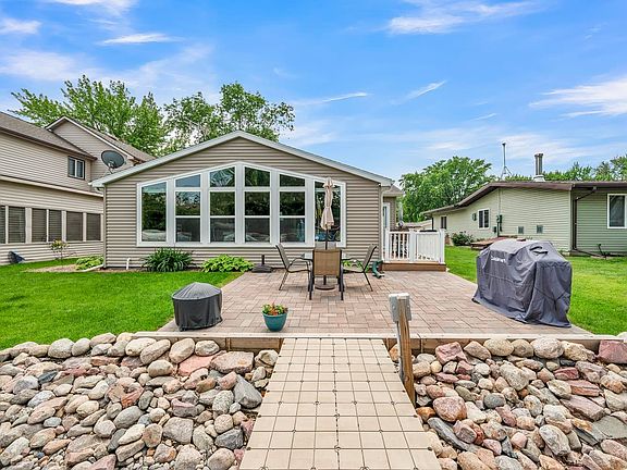 2nd image of 1418 Jerdee Ln
