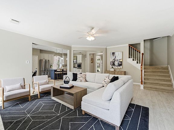 2nd image of 3010 Peekskill Ct