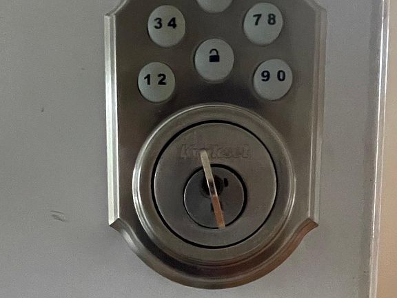 2nd image of 26 Ross St
