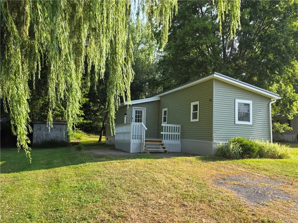 7959 Margaretta Rd Unit 84, Sodus Pt, NY 14555