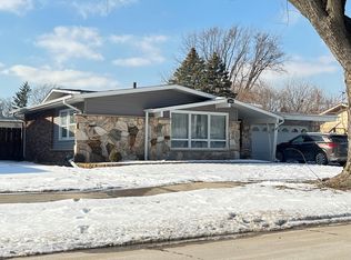 410 N Virginia Ave, Glenwood, IL