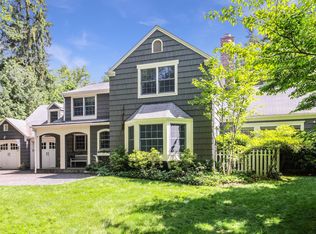 14 Edgewood Dr, Rye Brook, NY 10573