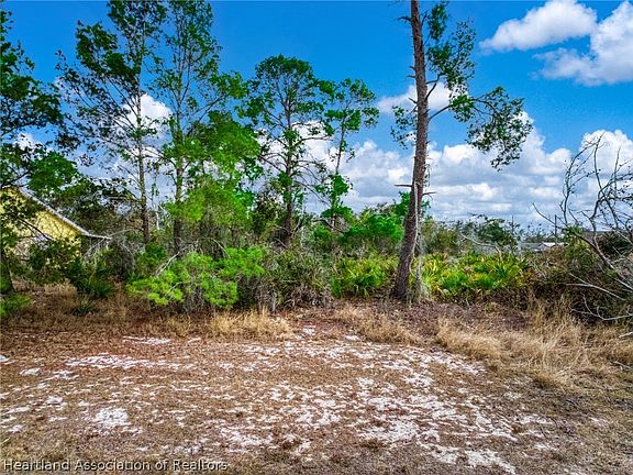 2nd image of 3085 W Scoralick Rd
