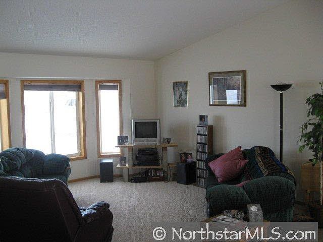 2nd image of 782 Mallard Street NE