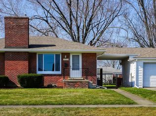 23781 Roxana Ave, Eastpointe, MI 48021