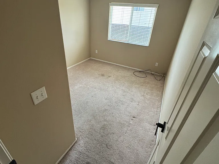 27864 Maywood Bend Dr — Photo 2