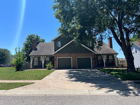 Rental unit is on the right side of duplex (large tree has been recently removed)