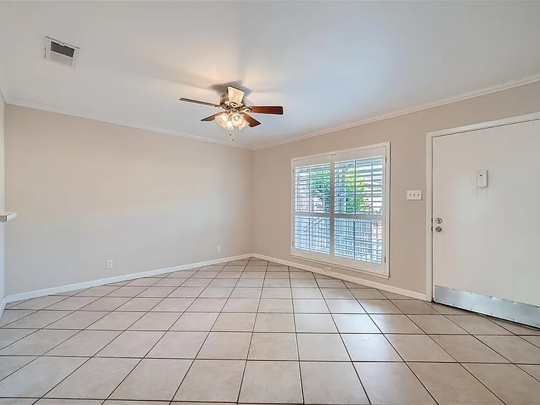 7920 Rockwood Ln #203 — Photo 3