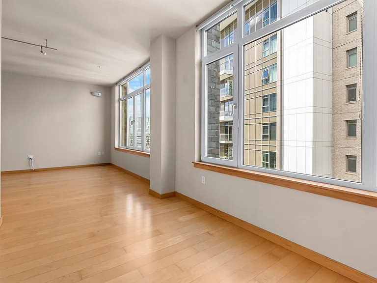 1255 NW 9th Ave #1107 — Photo 10