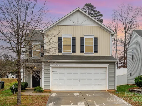 4812 Gibbons Link Rd, Charlotte, NC 28269