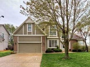 13163 Connell St, Overland Park, KS 66213