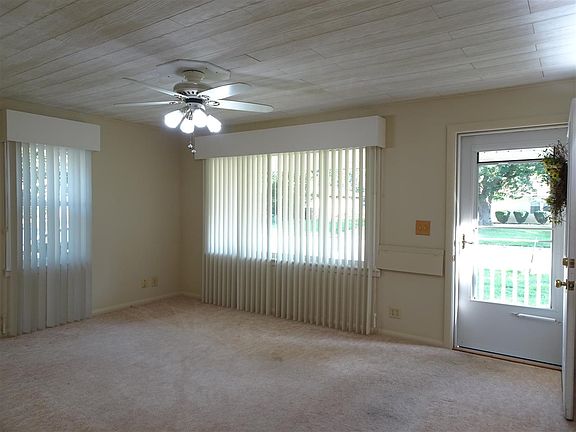 5th image of 503 W Ash St