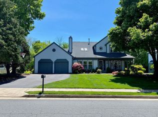 4529 Waverly Crossing Ln, Chantilly, VA 20151