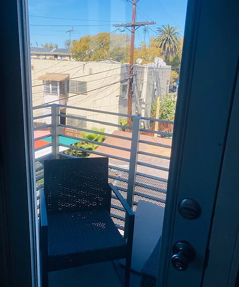 429 N Heliotrope Dr #1/2 — Photo 10
