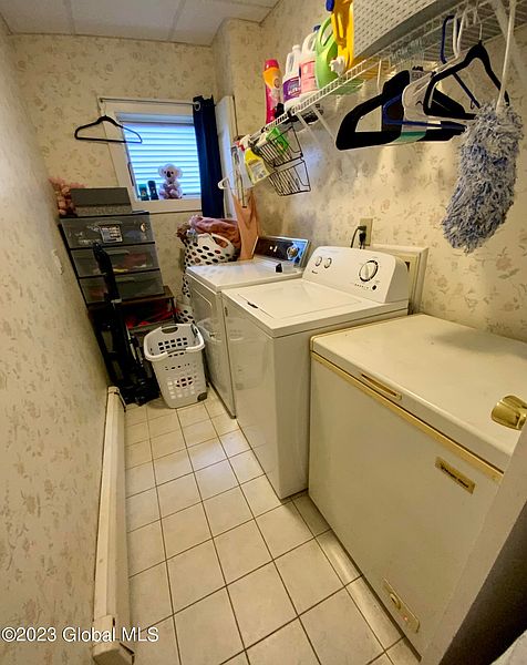 5th image of 1425 3rd Avenue