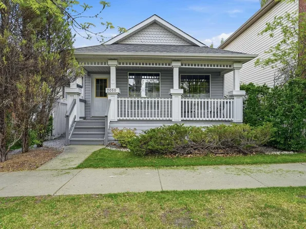2050 Tanner Wynd NW, Edmonton, AB T6R 2R4