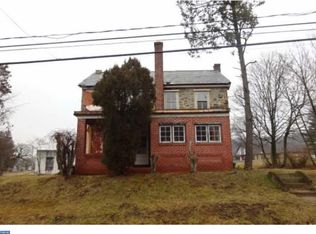 1803 Hoffmansville Rd, Frederick, PA 19435