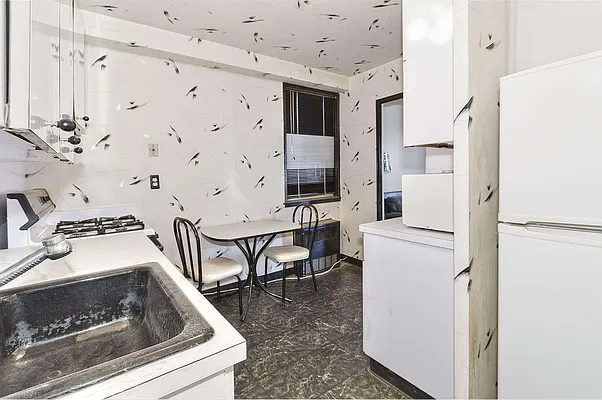 Sold by Fillmore | media 2