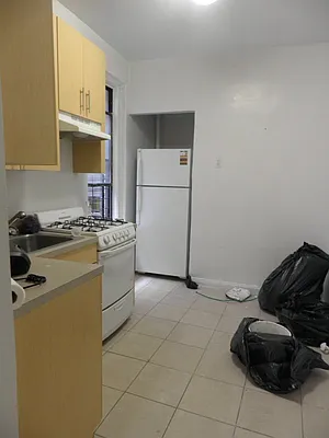 Rented by Bohemia Realty Group | media 38