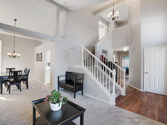 3rd image of 23122 E Settler Dr