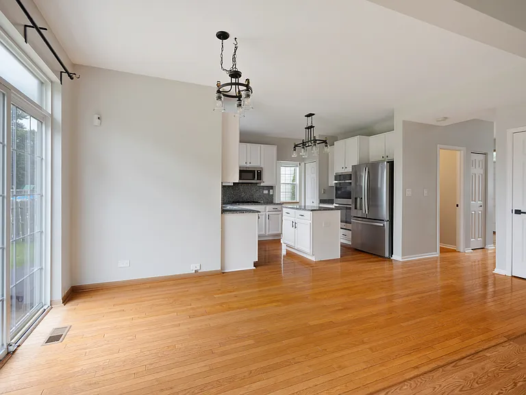 2684 Lansdale St — Photo 9