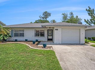 6520 Meadowbrook Ln, New Port Richey, FL 34653