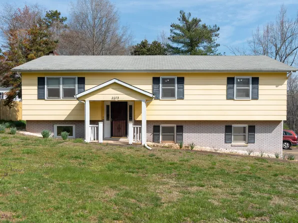 2273 38th Ave NE, Hickory, NC 28601