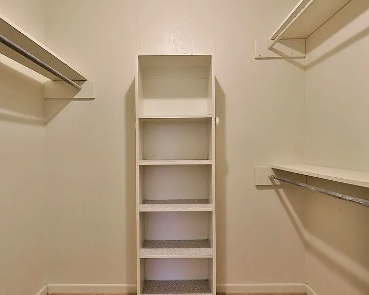 1117 Ruswood Dr — Photo 23
