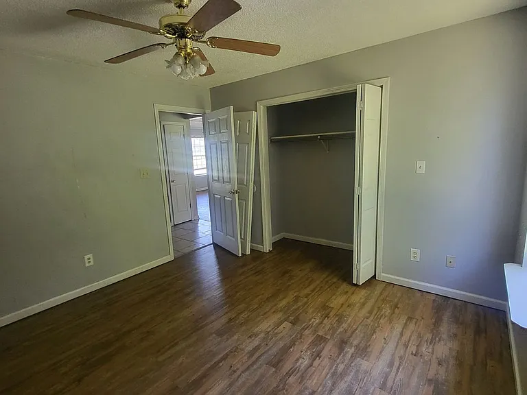 710 Macey St — Photo 8