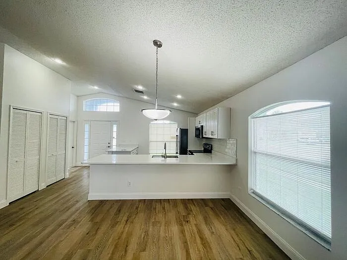 13403 Greenpointe Dr — Photo 13