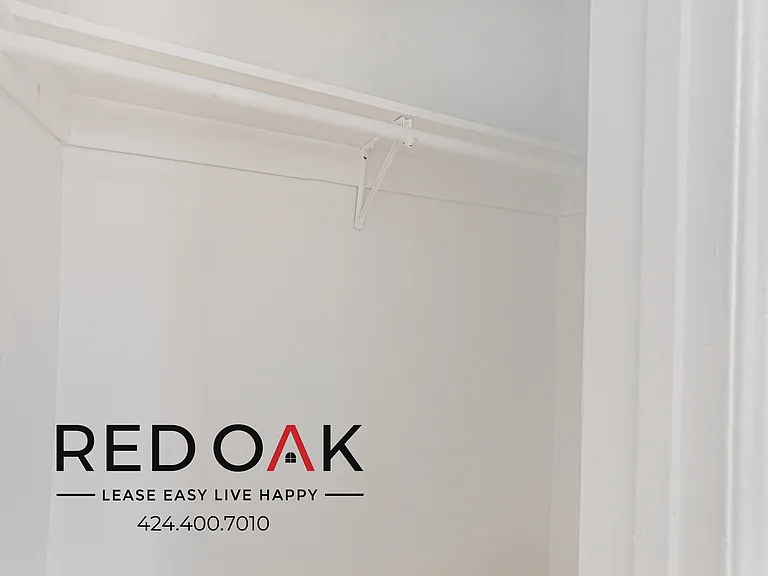1622 W 83rd St #6 — Photo 15