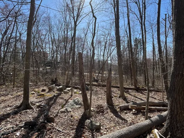 622 Bolton Road, Vernon, CT 06066