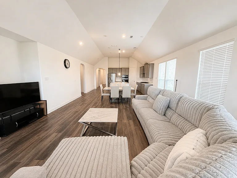 3598 Furrow Rd — Photo 9