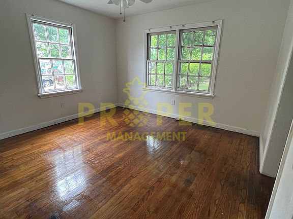 5th image of 3661 W Siebenthaler Ave