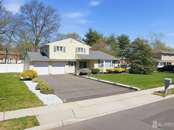 1451 Fela Ave, North Brunswick, NJ 08902