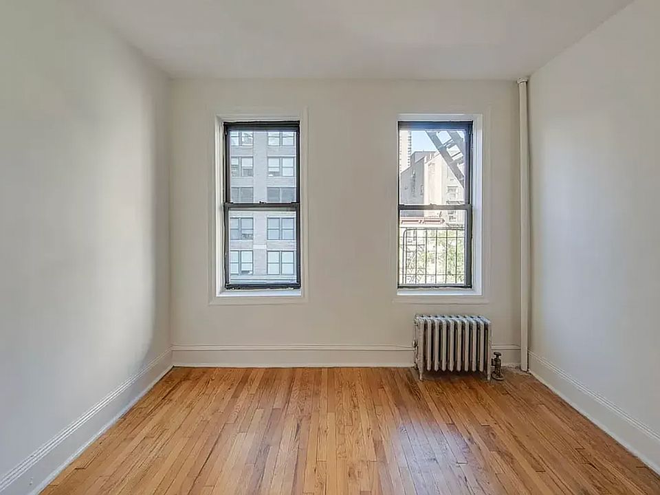2nd image of 115 Saint Marks Pl APT 11