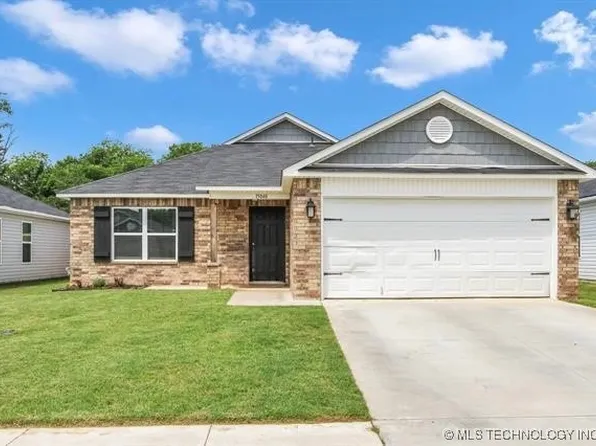 15040 284th Ave, Coweta, OK 74429