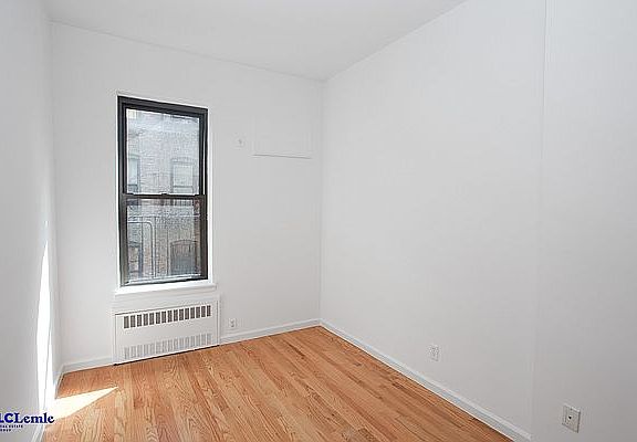 5th image of 216 E 83rd St #3RE