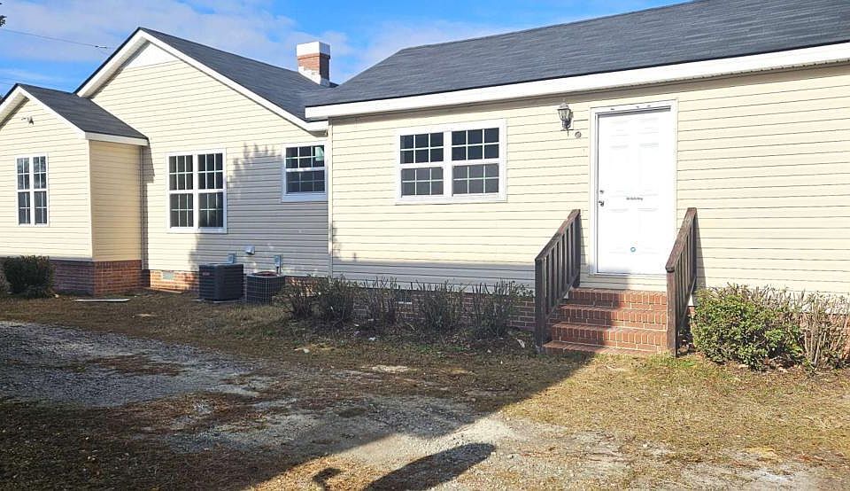 1st image of 860 Northside Dr E #B