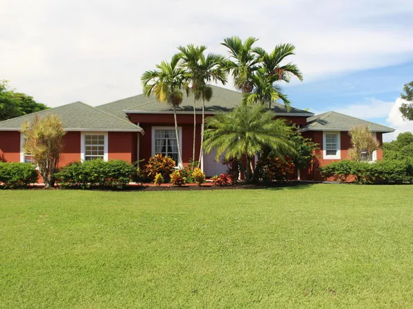 833 Cindy Dr, Wellington, FL 33414