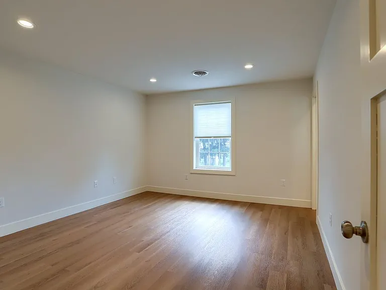 45 N Penn St — Photo 17