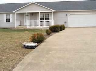 94 Quartz Ct, Elizabethtown, KY 42701