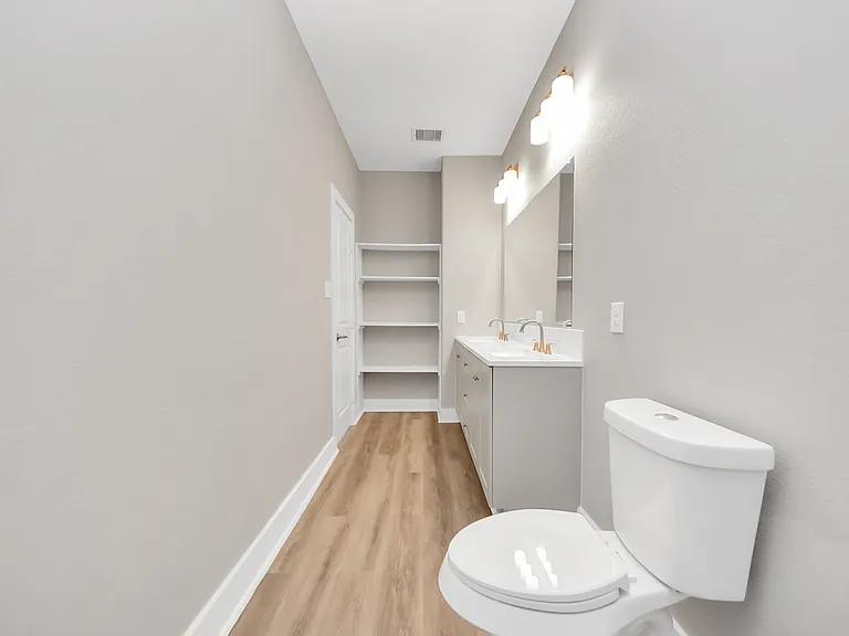 2608 Campbell St #1 — Photo 10