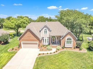 2514 N High Point Cir, Wichita, KS 67205